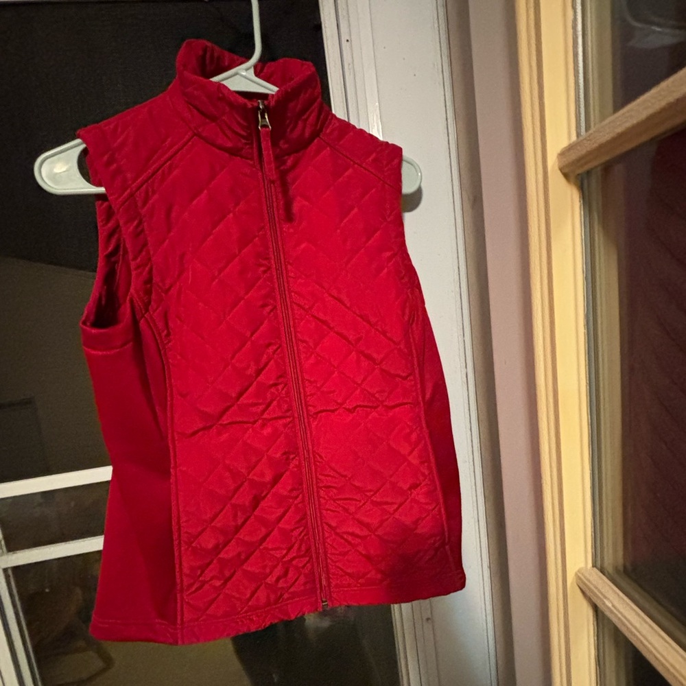 Size S/P women’s Red Quilted Vest